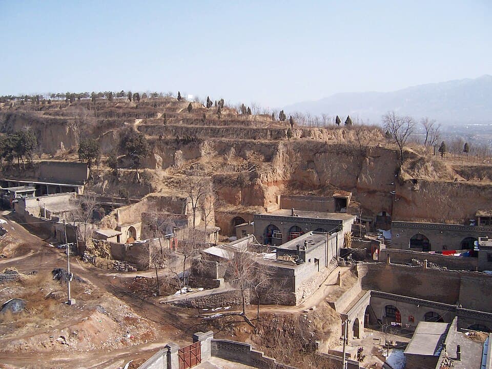 Earth-sheltered cave dwelling (Yaodong), China's Loess Plateau (Shaanxi, Shanxi, Gansu, Henan)